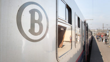 La confirmation du choix de CAF par la SNCB est un désastre pour l’emploi belge, réagit la FGTB