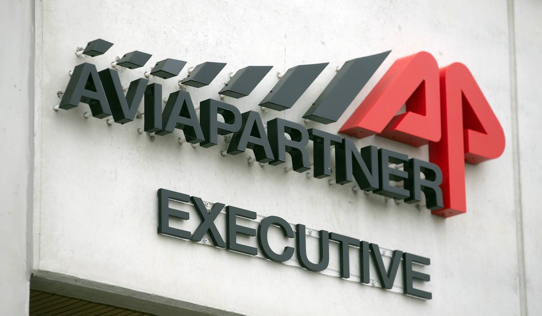 20150811 - ZAVENTEM, BELGIUM: Aviapartner logo pictured in marge of a meeting between the direction of Brussels airport and the unions of baggage handling company Aviapartner, Tuesday 11 August 2015 in Zaventem. Monday afternoon some Aviapartner workers went on strike. BELGA PHOTO NICOLAS MAETERLINCK