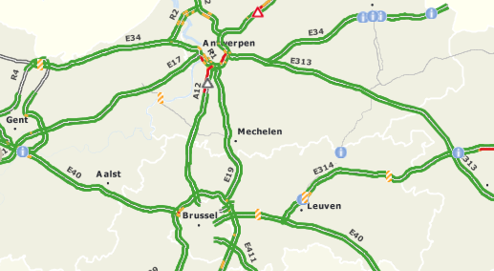 Accident de camions sur l'A12 en direction de bruxelles - BX1