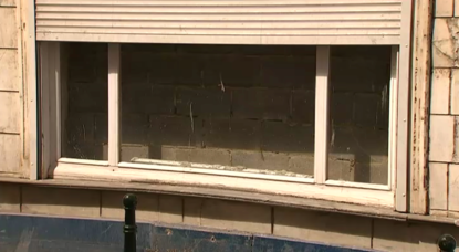 Saint-Josse va fermer environ 80 vitrines de prostitution derrière la Gare du Nord