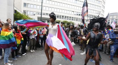 La 23e Belgian Pride Parade attire plus de 100 000 personnes à Bruxelles - BX1
