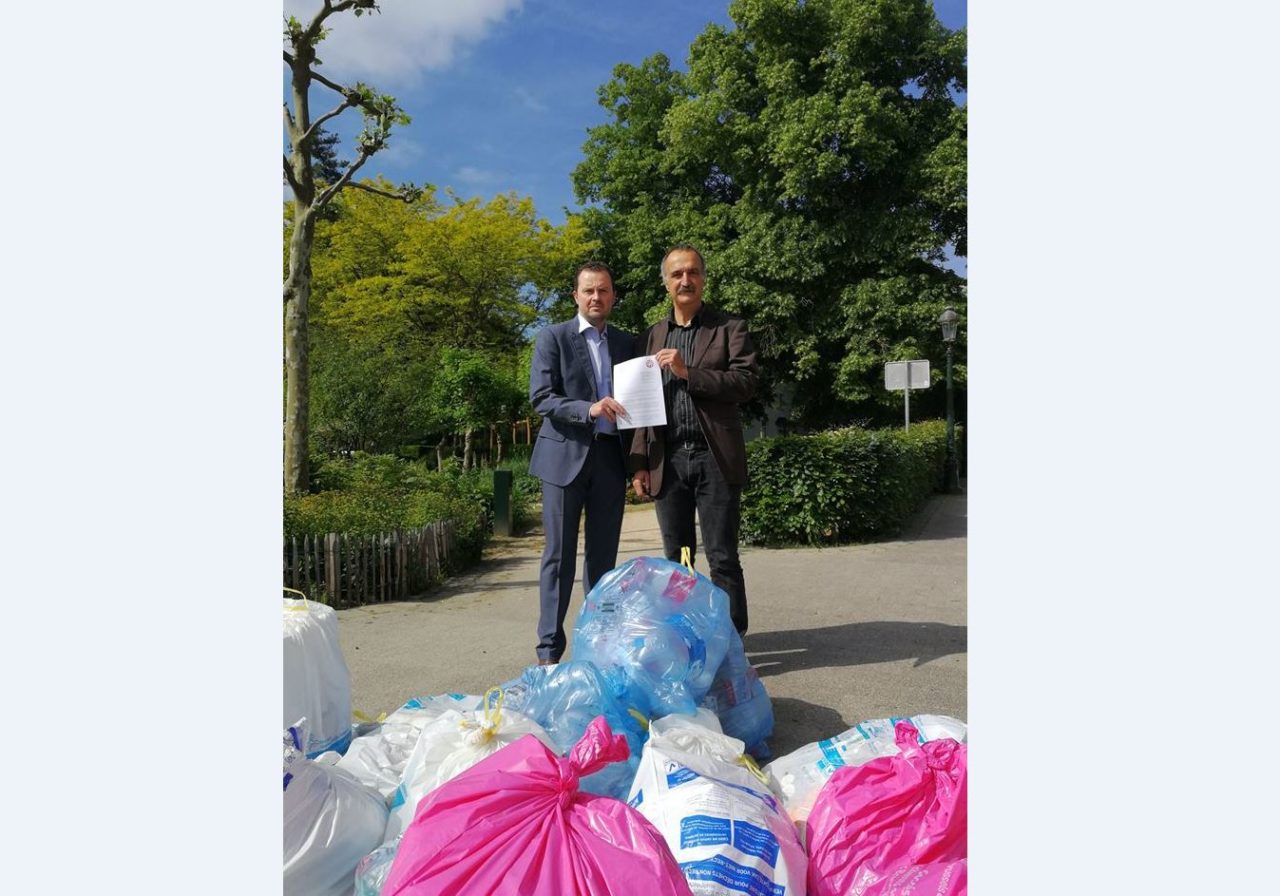 Les bourgmestres de Watermael-Boitsfort et d'Auderghem interpellent Fadila Laanan sur la mauvaise gestion du ramassage des déchets - BX1