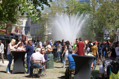 Activités au Parc Royale durant la fête de L'Iris - BX1