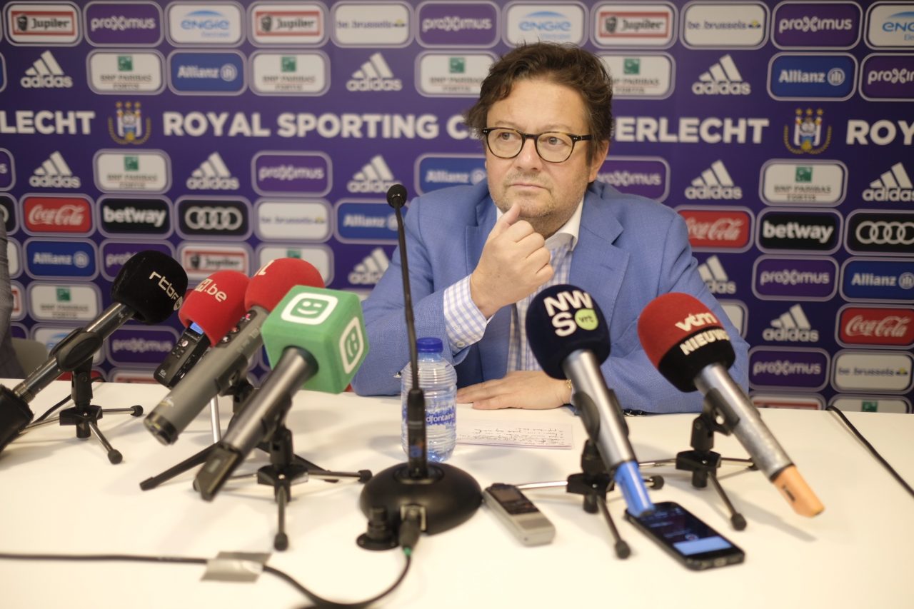 Marc Coucke en conférence de presse à propos d'Anderlecht