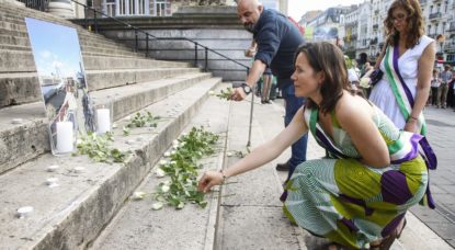 Jo Cox - Hommage Bourse - Belga Thierry Roge