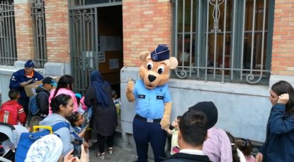 Mascotte Police Bruno Écoles - Belga