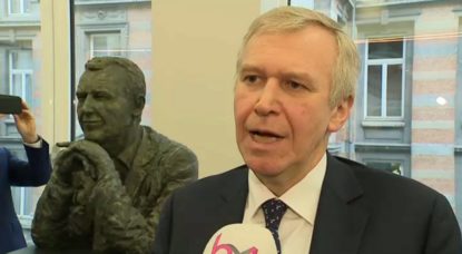 Yves Leterme - Buste Chambre - Inauguration BX1