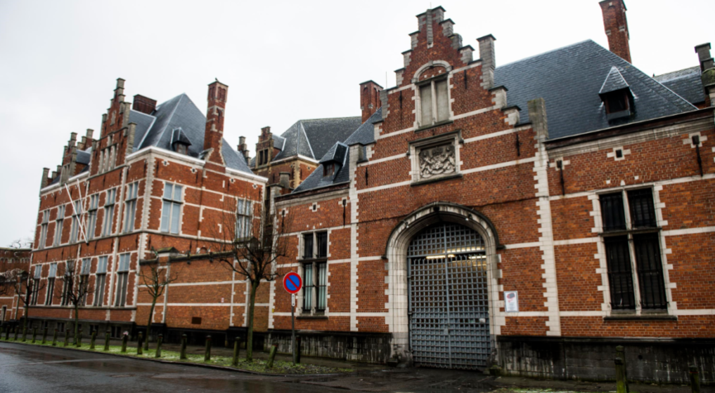 prison Forest - Belga Nicolas Lambert