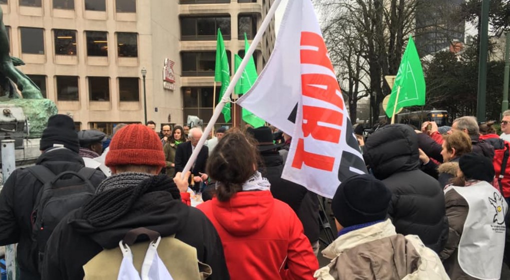 Manifestation Justice fiscale - Avenue Louise Bruxelles - Facebook Hart Boven Hard