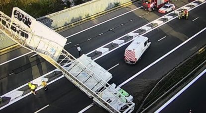 Panneau tombé sur le Ring de Bruxelles - Walter Derieuw Pompiers de Bruxelles