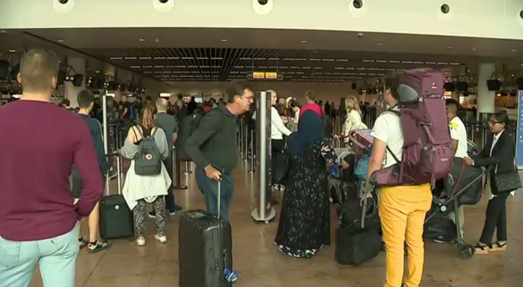 Brussels Airport Zaventem - Hall des départs - BX1