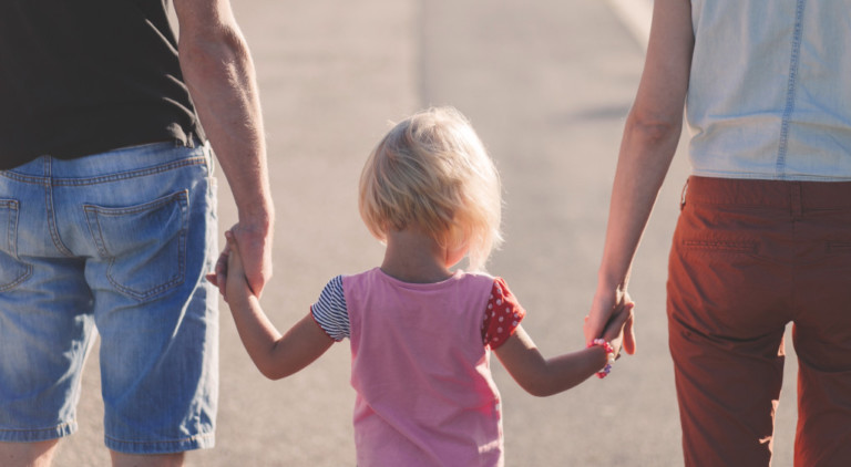 Social : des organisations appellent à préserver les allocations familiales en Région bruxelloise