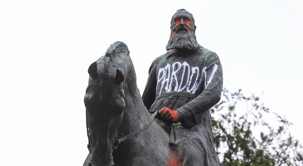 Statue Leopold II - Belga Thierry Roge