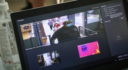 Contrôle température Brussels South Charleroi Airport - Covid-19 - Belga Virginie Lefour