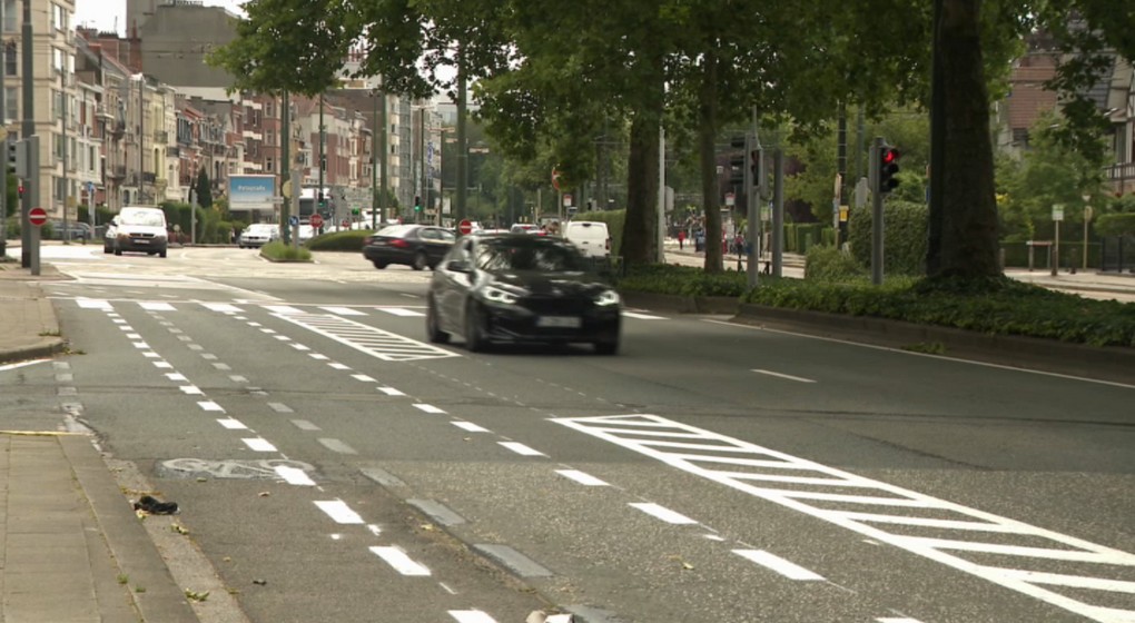 Piste cyclable en construction Boulevard Lambermont - Capture BX1