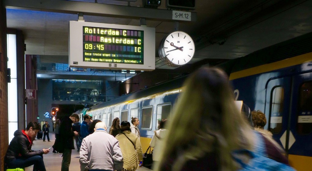 Train Amsterdam SNCB NS - Belga Philippe Francois