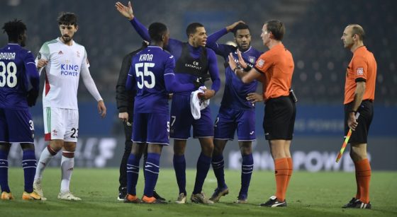 OHL - RSC Anderlecht Lukas Nmecha arbitre - Belga Virginie Lefour