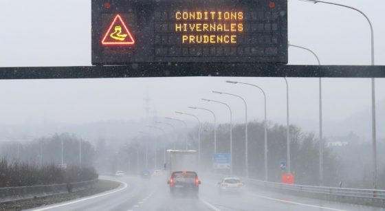 Ring de Bruxelles Météo Neige Conditions Hivernales Routes Glissantes - Belga Virginie Lefour