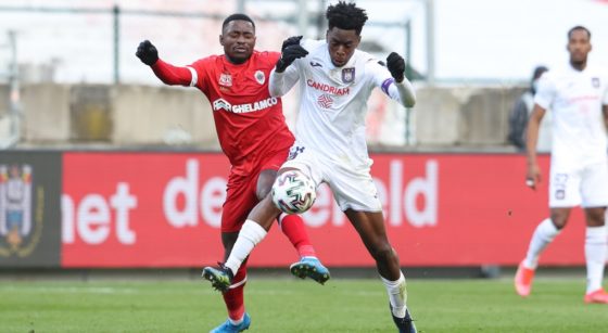 Duel Martin Hongla Albert Sambi Lokonga - Antwerp RSC Anderlecht - Belga Virginie Lefour