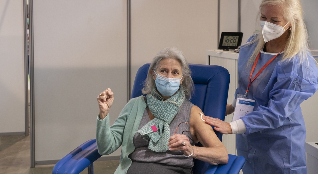 Vaccin Covid-19 Coronavirus Heysel Bruxelles - Belga Hatim Kaghat