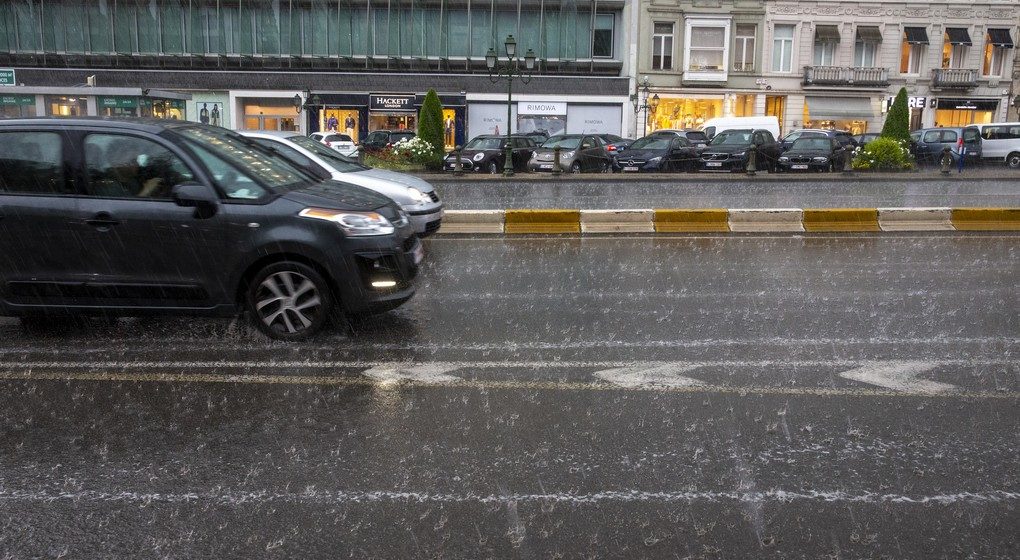Pluie Petite Ceinture porte de Namur Bruxelles - Météo Belga Nicolas Maeterlinck