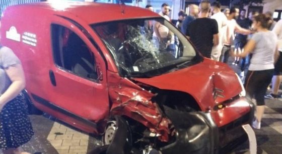 Accident de voiture Rue Masui Rue Destouvelles Schaerbeek - Facebook Collectif 1030-0