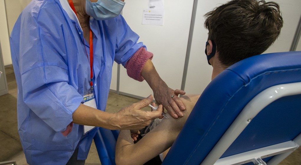 Vaccin Covid-19 Heysel - Belga Nicolas Maeterlinck