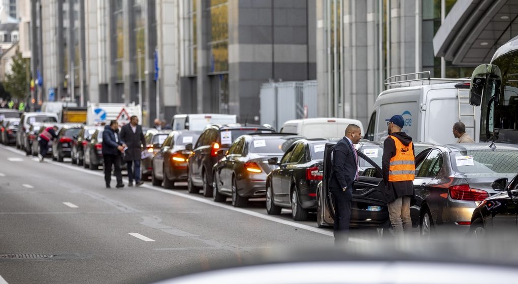 Manifestation Chauffeurs LVC Uber 30092021 - Photo 4 - Belga Hatim Kaghat