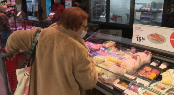 Dernières courses pour le réveillon de Noël - Photo : Capture BX1