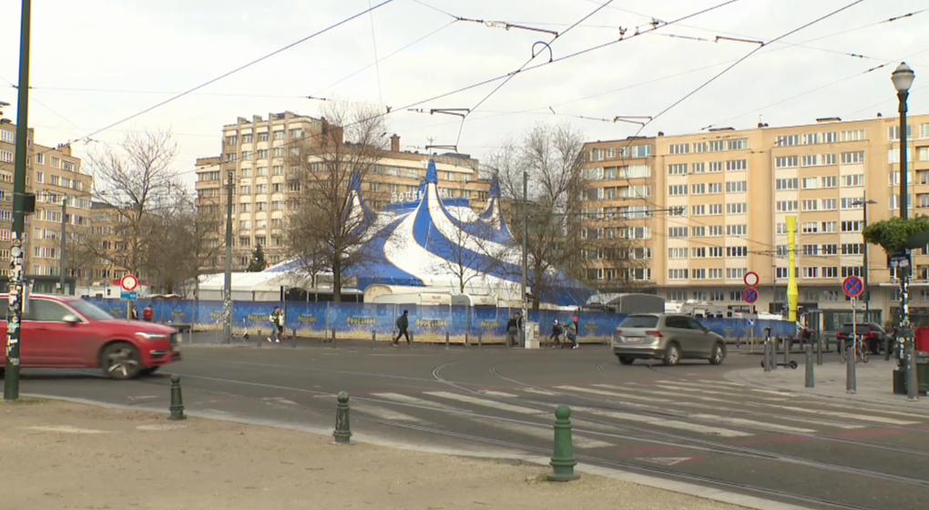 Le cirque de bouglione contraint de fermer a flagey - Photo : BX1