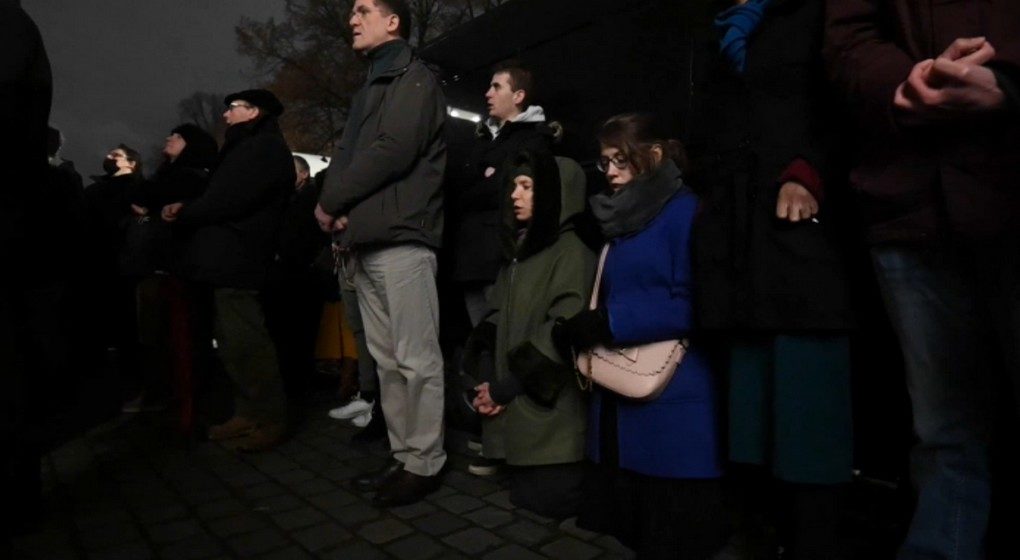 Manifestation Catholiques Anna Von Hausswolff - Capture BX1