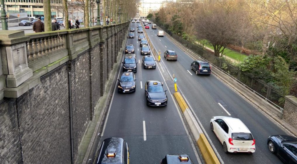 manifestation taxis petite ceinture bx1