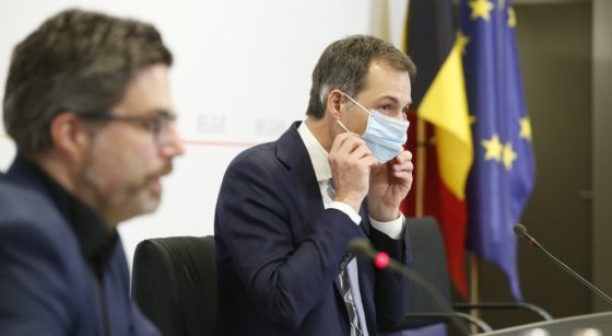 Alexander De Croo Steven Van Gucht - Comité de Concertation Codeco 6 janvier 2022 - Belga Nicolas Maeterlinck