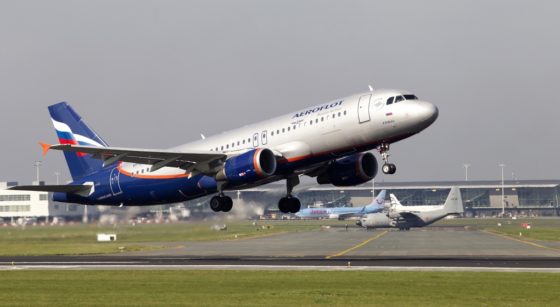 Avion Aeroflot - Brussels Airport Zaventem - Belga Kristof Van Accom