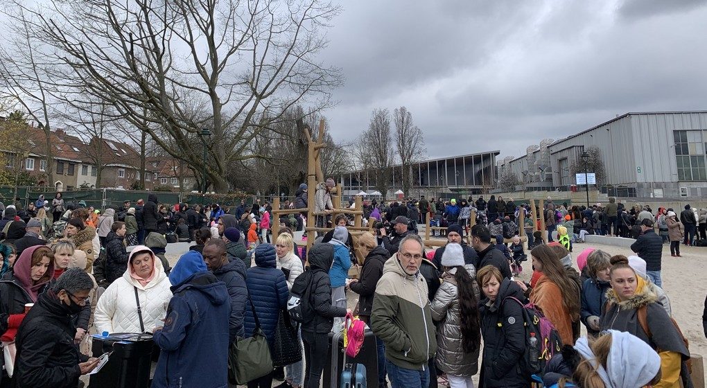 File Réfugiés Ukrainiens Palais 8 Heysel - Michel Geyer BX1.jpg