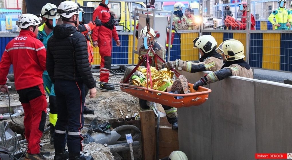 Victime Chute Fosse Avenue de Stalingrad - Pompiers de Bruxelles Robert Dekock