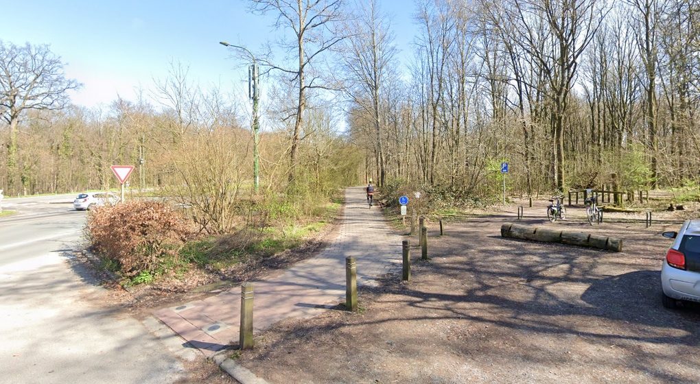 Piste cyclable AVenue de Tervueren - GOogle Street View