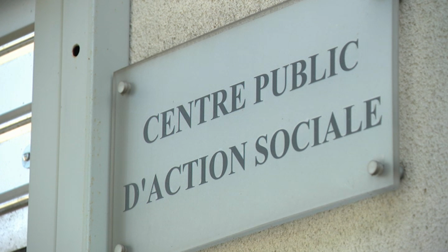 Partagent Des centaines de militaires partagent leurs données via l'application ...
