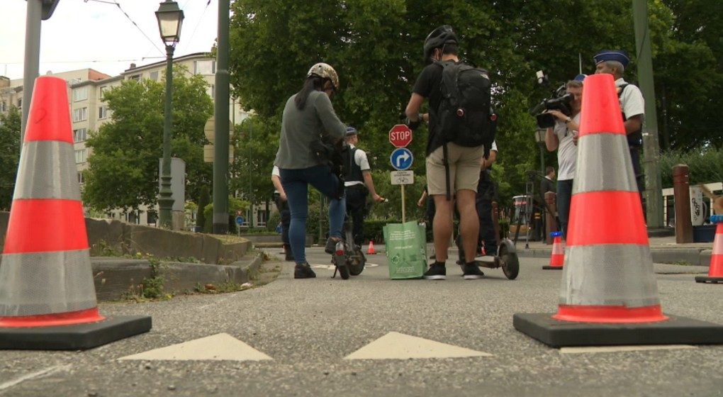 Contrôle trottinettes électriques Police Montgomery - BX1