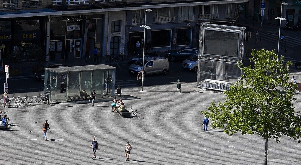 Écran géant Place Flagey Ixelles - Belga Laurie Dieffembacq