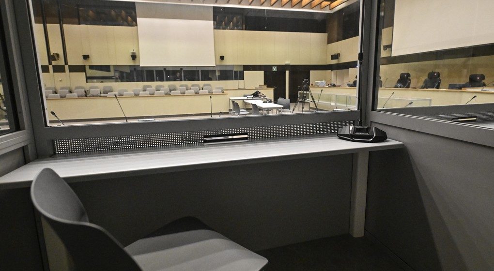 Procès attentats de Bruxelles Justitia Salle Boxes des accusés - Belga Dirk Waem