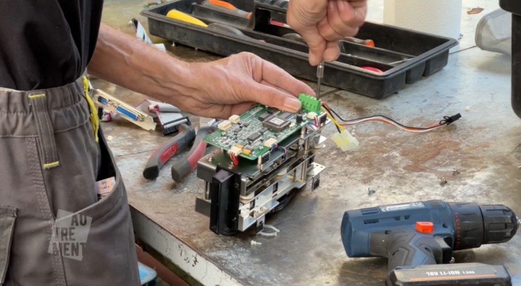 Réparation électronique Informatique Reconditionnement - Autrement