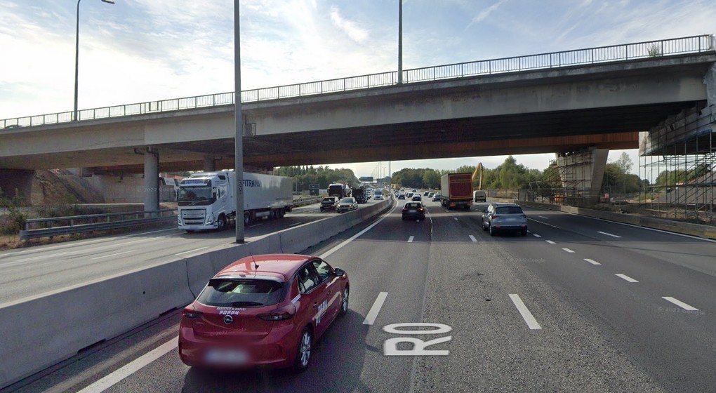 Avenue Victor Henneau Pont Ring de Bruxelles - Google Street View