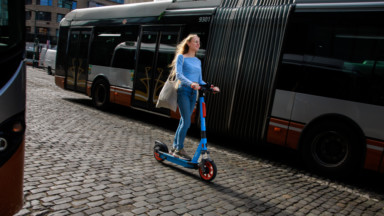 Une proposition de loi veut l’introduction d’une plaque d’immatriculation pour les trottinettes électriques
