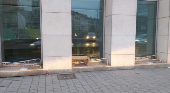 Design for Everyone Installations anti SDF Boulevard Poincaré - Collectif Design for Everyone