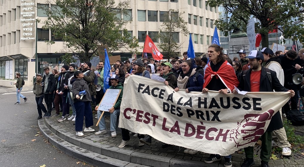 Manifestation Étudiants Précarité - 17112022 - BX1
