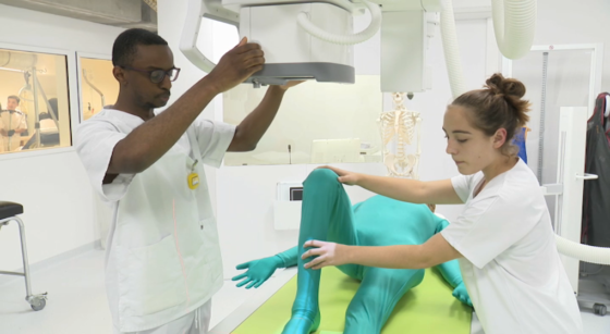 Nouvelle salle de radiologie à la Haute École Vinci - Photo : BX1