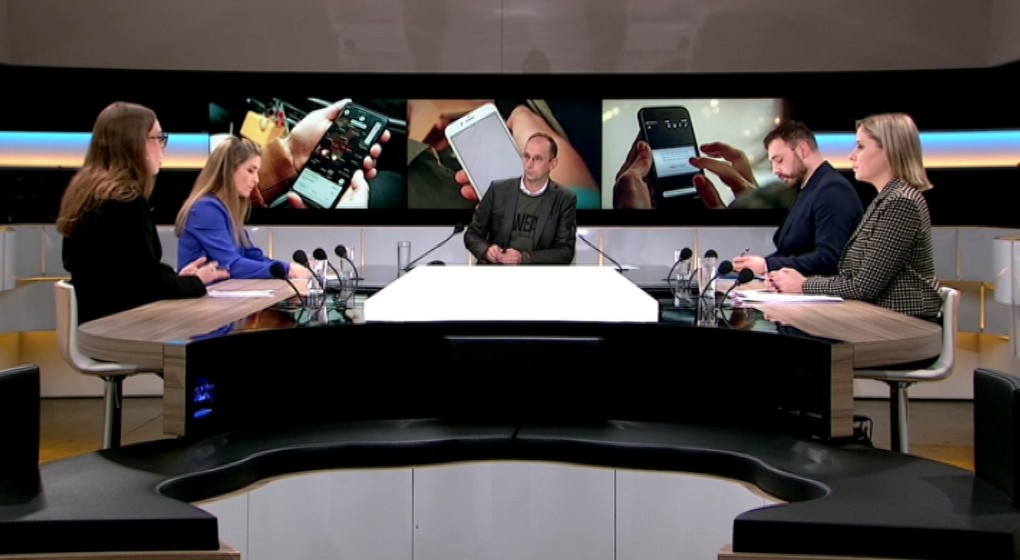 Réseaux sociaux - Plateau Versus 11012023