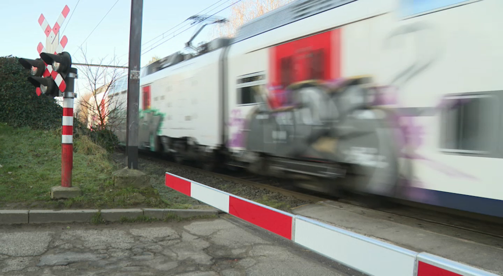 passage a niveau à Ganshoren - Photo : BX1