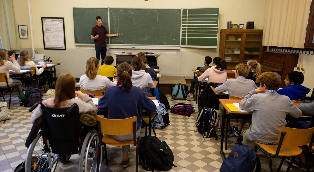 Classe école secondaire Illustration Belga Nicolas Maeterlinck